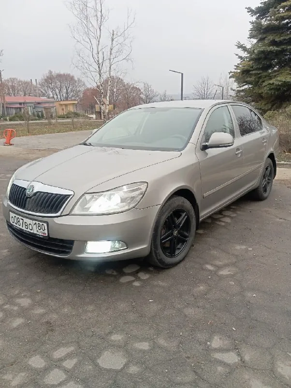 Продам. Skoda а5 октавию 2011 года,1.8 tsi. Мккп 6 ступенчатая. Пробег 245 цена 900 000 тыс торг. Тел +79493657471
📞 Звоните: +7(949)3657471 - фотография - 1