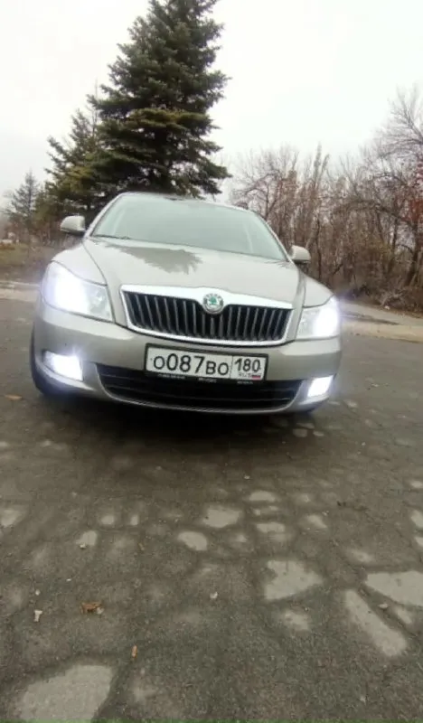 Продам. Skoda а5 октавию 2011 года,1.8 tsi. Мккп 6 ступенчатая. Пробег 245 цена 900 000 тыс торг. Тел +79493657471
📞 Звоните: +7(949)3657471 - фотография - 3