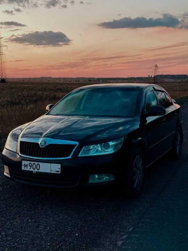Продаю бодрый и быстрый автомобиль
Skoda октавия 1.8 турбо (160 л. С. ) 2009г, в хорошем состоянии. Своевременно обслуживал, денег не жалел, при мне много чего было поменяно. Зеленая автотека, штрафов, запретов нет. Авто не прошивалось.
Хорошая комплектация: салон кожа, двухзонный климат контроль, круиз контроль, 4 эсп, датчик дождя/света, складывание зеркал, обогрев зеркал, парктроники, холодильник в бардачке, хорошая мультимедиа teyes cc3l, отличные кубические светодиодные led фары проекционного типа, в круг зашумлена, хорошая музыка, салон кожаный.
Поставил липучки, откатал сезон. Пробег родной 207.000
Если что то интересует, звоните или пишите, расскажу. Г. Донецк
Обмен не предлагать.
Цена 700 т. Р
+79498182909
Тг a_sanchik
📲 Tg: @a_sanchik1
📞 Звоните: +7(949)8182909 - фотография - 1