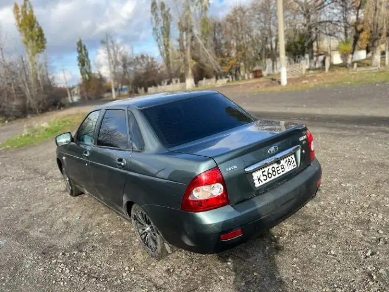 💎Продам приору срочно ‼️ ( ваз 2170) 2010 г. 💎
⚙️Приора в хорошем состоянии, достойна своей цены !
Из недавнего было сделано:
✅ Замена масла в двигателе, масляного фильтра и воздушного !
✅Зимняя резина на штампах.
✅Двигатель 1.6 (16 клоп) работает достойно, коробка  в нормальном состоянии, не выбивает ❗️
✅ Стоит новая трасса (сток), родная прошивка ❗️
✅Есть эур (нужно подключить), стоит музыка + саб ( не подключён) ❗️
Есть подсветка салона, стоит центральный замок 🔐
Салон на 4
Кузов на 4
🥺Есть моменты по лкп, но не критично, годы берут своё
Дно целое, стаканы в идеальном состоянии (заводские, сварки не подвергались )
Запретов и штрафов нет, документы впорядке (180 регион), я собственник
Цена: 260.000,  хороший торг реальному покупателю и торг только у капота !
Осмотр: г. Торез. Пригон по договорённости🤝
Телефон ☎️ +7 949 704 36 10
Тг: @id97879464 (@andrey_kull)
📞 Звоните: +7(949)7043610 - фотография - 6