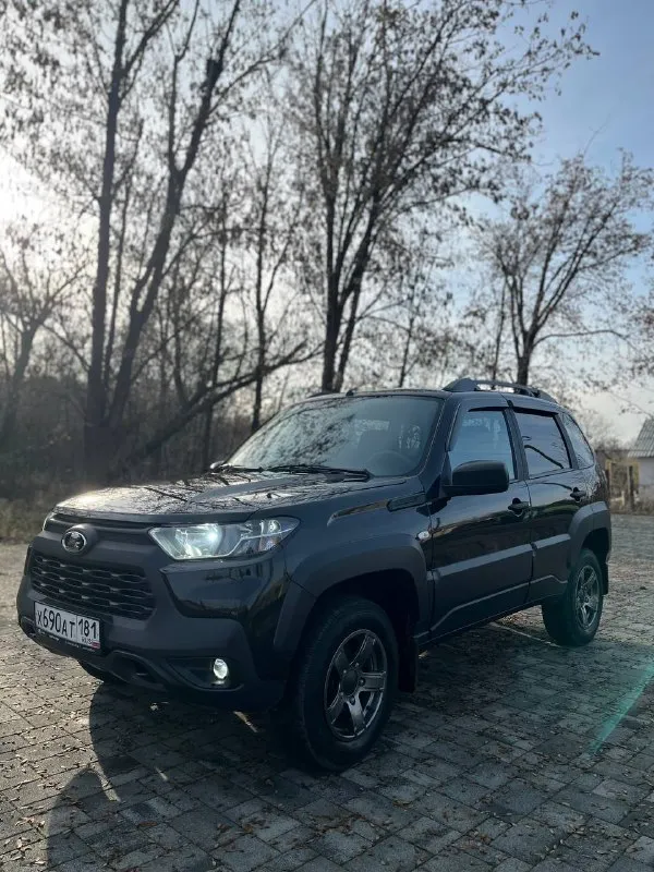 Продам ваз niva travel 2023года выпуска. В отличном состоянии. Машину покупали новую, 1 хозяин. Пробег 45 тыс км. Машина в родной краске. Два комплекта колес с дисками лето r15 зима r16.комплектация: кондиционер, подогрев передних сидений, 2 эл. Стеклоподъемника. Стоит хороший свет, полный антикор. По документам без проблем, переоформление в мрэо. Цена 1.100.000 тыс рублей + торг у капота. Осмотр г. Антрацит +7 (959) 101-94-99
📞 Звоните: +7(959)1019499 - фотография - 1