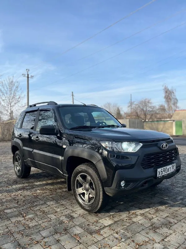 Продам ваз niva travel 2023года выпуска. В отличном состоянии. Машину покупали новую, 1 хозяин. Пробег 45 тыс км. Машина в родной краске. Два комплекта колес с дисками лето r15 зима r16.комплектация: кондиционер, подогрев передних сидений, 2 эл. Стеклоподъемника. Стоит хороший свет, полный антикор. По документам без проблем, переоформление в мрэо. Цена 1.100.000 тыс рублей + торг у капота. Осмотр г. Антрацит +7 (959) 101-94-99
📞 Звоните: +7(959)1019499 - фотография - 2