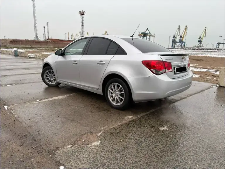 Продам chevrolet cruze
Цена : 680 000₽ торг
Год выпуска :2012
Двигатель :1.8
Пробег : 230 000 км
Коробка передач: автомат
Топливо : бензин
Машина - комфорт полностью на ходу, коробка работает, не пинается, мотор масло не берет, есть мелкие нюансы по кузову. Документы в порядке.
Машинку можно посмотреть мариуполе. Так же есть обмен на другое авто с доплатой в обе стороны, остальные вопросы по телефону: +79491024208
📞 Звоните: +7(949)1024208 - фотография - 3