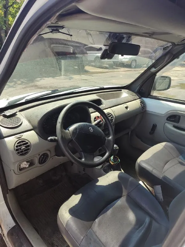 Срочно!!! Продам renault kangoo, 2008 года. Дизель 1,9, механика, грузовой фургон.
Машина в хорошем техническом состоянии, работает каждый день. На данный момент делать ничего не нужно. Обслуживалась своевременно на сто. Документы в порядке. Пробег: 220 тыс.
Цена: 420 тыс (торг)
Все вопросы по телефону: +79493219112 или +79494811951 - фотография - 3