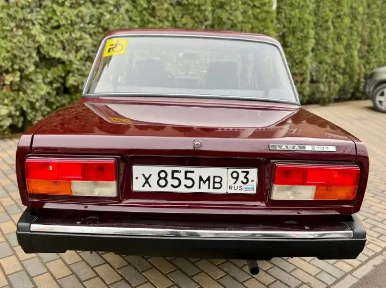 ✅Продам ваз 2107
Год выпуска 2005
1 Владелец
Автотека зеленая 🌿
✅65 Тысячи пробега
Коробка передач 5 ступка
По тех части без нареканий
По кузову в идеальном состоянии
Без рыжиков вмятин царапин
Дно пороги целые не вареные
По документам полный порядок
Видео обзор по запросу
Все вопросы по телефону
Писать звонить в любое время
📱Номер для связи
📱Телеграмм
💰Цена автомобиля 255.000 тысяч - фотография - 5