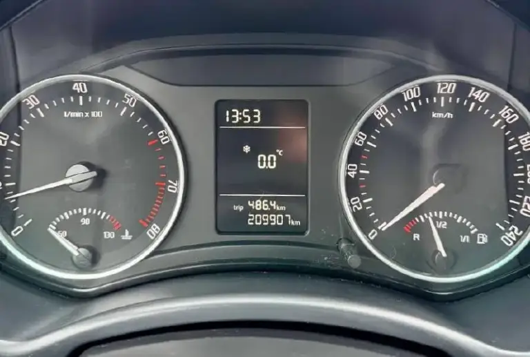 🇨🇿 Skoda octavia a5

💰Цена: 950 000р
🏢Город: мариуполь
📅Год выпуска: 2011
🧾Пробег: 209 900км.
⚙️Двигатель: 1.6
⛽Топливо: бензин
⚙️Кпп: механика

📞 Телефон:

+7-949-551-91-52
+7-949-727-41-51
+7-989-263-55-56

💾 Описание: - фотография - 9