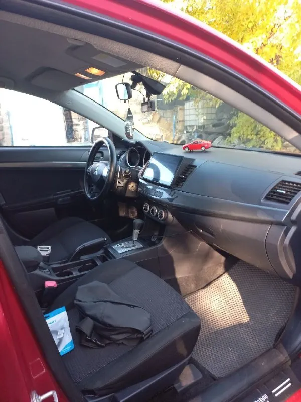Продам mitsubishi лансер x 2008г
Двигатель 1.8 пробег 233тыс
Коробка:
Двигатель не дымит, масло не ест.
Акпп не пинает, не буксует, переключает мягко и плавно!
Ходовая обслужена!
По электрике все работает, кондиционер заправлен!
Комплектация: датчик дождя/света, подогревы передних сидений, климат контроль, сенсорная мультимедиа с камерой заднего вида, сигнализация с обратной связью, эл. Подогрев и регулировка зеркал.
Документы кристально чистые, без запретов, без штрафов, переоформление без проблем
Цена 680т. Р. Небольшой торг у капота.
Г. Торез
+79493745821 +79494338644
📞 Звоните: +7(949)3745821 - фотография - 6