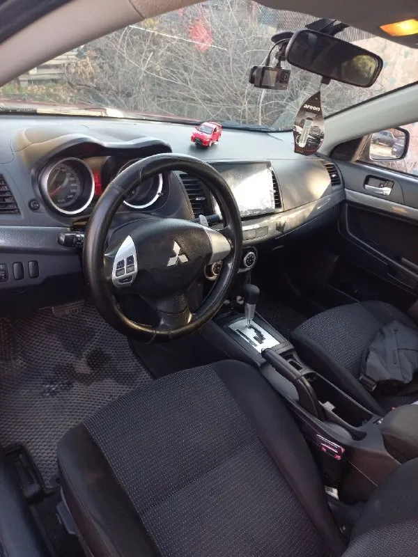 Продам mitsubishi лансер x 2008г
Двигатель 1.8 пробег 233тыс
Коробка:
Двигатель не дымит, масло не ест.
Акпп не пинает, не буксует, переключает мягко и плавно!
Ходовая обслужена!
По электрике все работает, кондиционер заправлен!
Комплектация: датчик дождя/света, подогревы передних сидений, климат контроль, сенсорная мультимедиа с камерой заднего вида, сигнализация с обратной связью, эл. Подогрев и регулировка зеркал.
Документы кристально чистые, без запретов, без штрафов, переоформление без проблем
Цена 680т. Р. Небольшой торг у капота.
Г. Торез
+79493745821 +79494338644
📞 Звоните: +7(949)3745821 - фотография - 7