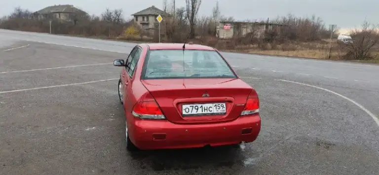Продам лансер 9 2005г машиной владею 2 года все нюансы расскажу как есть цена 450 тысяч 2 комплекта резины реальному покупателю торг, машина полностью отслужена переварена есть нюансы по лакокрасочным
Т +79626412245 - фотография - 4