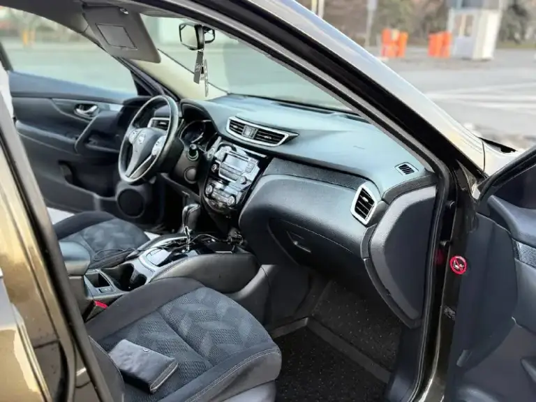 Nissan x-trail 2015г 2.0акпп
Цена до нового года 1.370.000р
Пред максимальная комплектация
Автомобиль в родном окрасе
Два комплекта колес на дисках зима лето
Климат двух зонный
Адаптивный круиз
Подогревы сидений
Датчик света
Датчик дождя
Без ключевой доступ
Эл багажник
Автомобиль без вложений полностью обслужен !!!
Цена из-за срочности
Донецк
+79185951656
📲 Tg: н н
📞 Звоните: +7(918)5951656 - фотография - 6