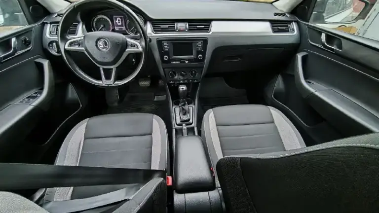 🚘Марка: škoda rapid
⚙️Двигатель: 1.6
⛽️ Топливо:бензин
📅Год выпуска:  2017
📦Кпп:автомат
💴Цена: 1.210.000₽⬇️
🗺️Пробег: 178.000 км
📝Описание:
- Кондиционер
- 4 Эл стеклоподъемники
-Эл регулировки зеркал
-Парктроники
-Мульти руль 
-Подогревы сидений
-Акустика аux usb
Автомобиль в отличном состоянии вложений не требует авто полностью обслужено
Город мариуполь
Номер телефона: +7-9494361891 - фотография - 2