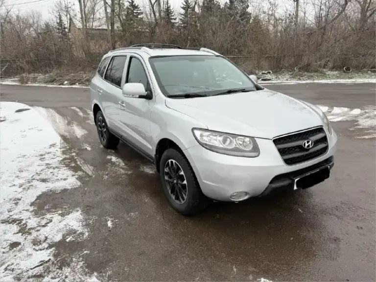 Hyundai santa fe. 2008г 2.2дизель автомат. Машина в максимальной комплектации, в идеальном состоянии как внешне так и технически, кто первый приедет тот и заберет!пробег 182т. К. Цена 1мл 130тр. Г макеевка +79494961061 - фотография - 2
