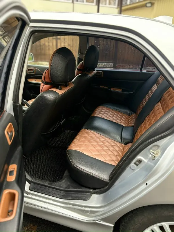 Продажа/обмен лансер 9 на автомате в идеальном состоянии и по технике и по кузову не каких вложений не требует, двигатель масло не кушает, коробка не пинает не буксует, электрика исправна, новая зимняя резина +лето на дисках отдам салон перешит в дорогую кожу, камера заднего вида, видео регистратор, кондиционер обслужен в этом году, масла в моторе и коробке поменял 100км назад вместе со всеми фильтрами, ходовка вся поменяна мягкая не стучит, в общем автомобиль в идеальном состоянии много что расскажу много что отдам с машиной по запчастям так как и новыми так и б/у цена 600.000рублей разумный торг обмен с доплатой в обе стороны +79493732707
📞 Звоните: +7(949)3732707 - фотография - 6