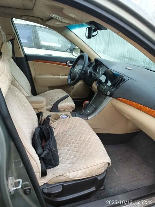 Продам авто, hyundai sonata (американка) 2.4 газ-бензин, 2009 год, состояния технически на твердую 4, по ходовой части вопросов нет, есть не значительные нюансы. Обмен на ладу гранту с вашей доплатой +79885724078 - фотография - 2