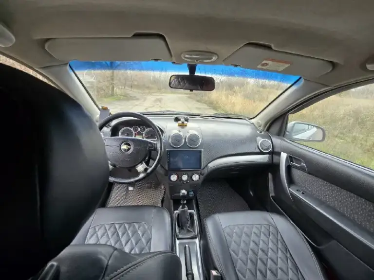 Chevrolet авео (aveo) 1.4 16кл (101 л. С. ) механика 2007 год, пробег 310т цена: 400.000 рублей продажа от собственника в отличном техническом состоянии. Мотор работает ровно, тихо, как часы. Есть кондиционер, музыка магнитофон 2 дин +камера заднего вида все вопросы по телефону +79493300393 донецк
📞 Звоните: +7(949)3300393 - фотография - 4