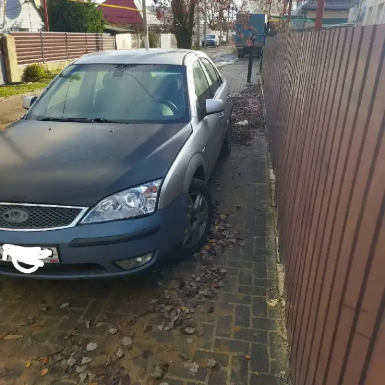 Продам ford мондео 3 2.0 бензин, мкпп на уверенном ходу, сел и поехал, подогрев передних сидений, обогрев заднего стекла, 4 эл стеклоподъёмника с доводчиками, центральный замок, эл. Зеркала, цена 380тыс торг у капота телефон 79493313771
📞 Звоните: +7(949)3313771 - фотография - 1