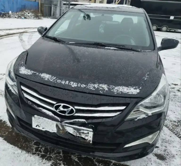 Продам hyundai solaris 2015 г на автомате! С реальным родным пробегом 156000км и с зеленой автотекой! На комплектации в нее входит: климат контроль подогрев передних сидений, 4 стеклоподъемника, мульти руль. С подогревом. Машина в очень хорошим состоянии! И за все свою эксплуатацию у машины был 1 хозяина. По техники все работает как часы! По ходовой плывет, нечего не гремит не стучит, нет посторонних звуков. Коробка работает так как должна работать! Все передачи включаются идеально без пинков! Все остальные вопросы по телефону +7949 416 83 45 тут и телеграм цена 970.000₽
📞 Звоните: +7(949)4168345 - фотография - 1