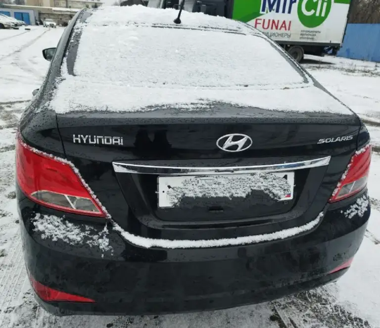 Продам hyundai solaris 2015 г на автомате! С реальным родным пробегом 156000км и с зеленой автотекой! На комплектации в нее входит: климат контроль подогрев передних сидений, 4 стеклоподъемника, мульти руль. С подогревом. Машина в очень хорошим состоянии! И за все свою эксплуатацию у машины был 1 хозяина. По техники все работает как часы! По ходовой плывет, нечего не гремит не стучит, нет посторонних звуков. Коробка работает так как должна работать! Все передачи включаются идеально без пинков! Все остальные вопросы по телефону +7949 416 83 45 тут и телеграм цена 970.000₽
📞 Звоните: +7(949)4168345 - фотография - 5