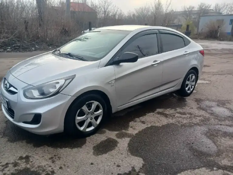 Продам solaris 2012 год 1.6 механика авто без дтп без гнили без ржавчины в отличнейшем состояние пробег 226700 родной 100000% один хозяин в такси не работала мотор коробка ходовая в идеале цена 735.000рублей макеевка +79495039504
📞 Звоните: +7(949)5039504 - фотография - 3