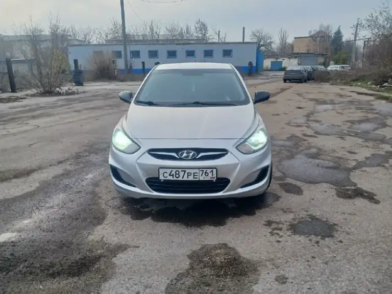 Продам solaris 2012 год 1.6 механика авто без дтп без гнили без ржавчины в отличнейшем состояние пробег 226700 родной 100000% один хозяин в такси не работала мотор коробка ходовая в идеале цена 735.000рублей макеевка +79495039504
📞 Звоните: +7(949)5039504 - фотография - 7