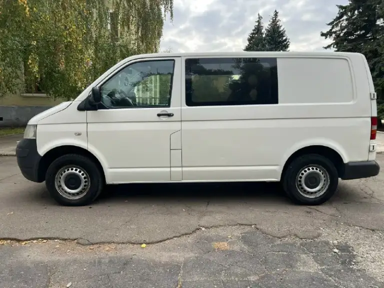 Срочно! Цена 1 200000₽ торг реальному покупателю! Продам volkswagen transporter t5 2009 г. В двигатель 2.5 bnz грузо-пассажир по документам! С кондиционером! Машина в отличном техническом состоянии! Передние электро стеклоподъемники! Первый владелец в птс! Машина местная! По двигателю сделан большой ремонт! Капитальный ремонт гбц! Замена всех клапанов, с сальниками седлами и направляющими! Ремонт всех 5 стаканов под форсунки! Заменен шлейф форсунок! Ремонт 5 форсунок! Ремонт турбины! Новый распредвал с гидрокомпенсаторами! Все собрано на хороших запчастях! Устранены все больные места! Новый радиатор кондиционера все заправлено и работает! Вложено больше 300тыс, р ! Цена 1 200 000₽ торг! +79493682658 +79493495668 осмотр г, макеевка даки авторынок
📞 Звоните: +7(949)3682658 - фотография - 2