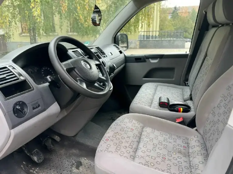 Срочно! Цена 1 200000₽ торг реальному покупателю! Продам volkswagen transporter t5 2009 г. В двигатель 2.5 bnz грузо-пассажир по документам! С кондиционером! Машина в отличном техническом состоянии! Передние электро стеклоподъемники! Первый владелец в птс! Машина местная! По двигателю сделан большой ремонт! Капитальный ремонт гбц! Замена всех клапанов, с сальниками седлами и направляющими! Ремонт всех 5 стаканов под форсунки! Заменен шлейф форсунок! Ремонт 5 форсунок! Ремонт турбины! Новый распредвал с гидрокомпенсаторами! Все собрано на хороших запчастях! Устранены все больные места! Новый радиатор кондиционера все заправлено и работает! Вложено больше 300тыс, р ! Цена 1 200 000₽ торг! +79493682658 +79493495668 осмотр г, макеевка даки авторынок
📞 Звоните: +7(949)3682658 - фотография - 5