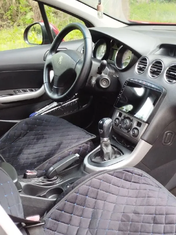 ❗️420 Тысяч❗️продам peugeot 308 1,6 бензин 2008 года, мкпп, панорамная крыша, лэд свет, полный фарш, датчик света, датчик дождя, складываются зеркала, климант контроль, подогрев сидений, мульти медиа, резина лето новая на легксплавных дисках, зима один сезон на дисках и колпаки, авто полностью обслужено и ни каких вложений не требуются, автомобиль жены более трех лет не перекупы цена авто 420 тыс, руб тел +79494527429 или в л/с
📞 Звоните: +7(949)4527429 - фотография - 3