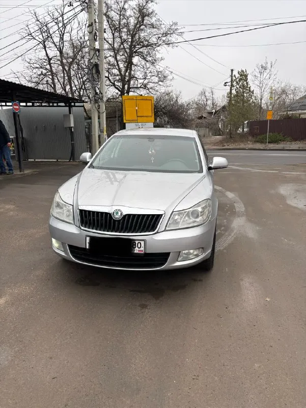 Skoda octavia a5 2012 рестайлинг 1.8 tsi
Пробег 185000
На обычном автомате asin
Автомобиль в хорошем состоянии
Чистая автотека
Новая зимняя резина r17 на хороших дисках
Двигатель работает отлично, не троит, не дымит, масло не расходует!
Ходовая работает отлично без лишних шумов, стуков и т. Д!
Коробка работает отлично во всех режимах
Автомобиль полностью обслужен
Климат, подогрев передних сидений, датчик дождя и света, подогрев зеркал и заднего стекла, парктроник задний.
Осмотр: донецк - горловка
Цена 1 150 000₽ торг
+79494214166
📞 Звоните: +7(949)4214166 - фотография - 1
