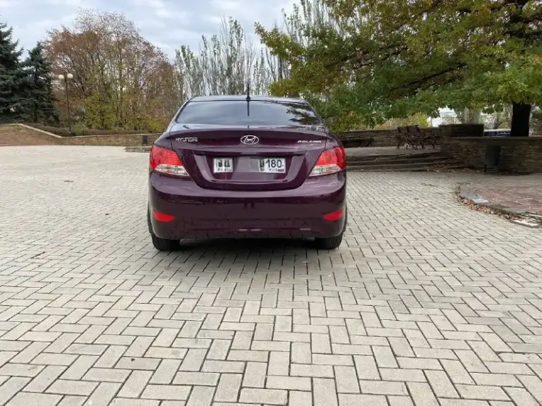 Продам семейную, надежную машинку hyundai солярис 2014год в максимальной комплектации мотор 1.6 коробка автомат, пробег 170 родной, цена 990₽ состояние идеальное, обслужена вся, не бита не крашена, делать ни чего не надо вся обслужена до мелочей, подогревы всего, сидений, руля стекол, сигнализация, кондиционер, стеклоподъемники, на авто работает все, ходовая как мячик не стучит не скрепит, замена масла в рулевой рейке, цепь поменяна, мотор работает идеально, тихо без посторонних звуков, коробка переключает отлично, все вопросы по тел +79493489143 макеевка, торг
📞 Звоните: +7(949)3489143 - фотография - 3