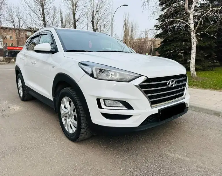 ‼️Продам hyundai tucson‼️
Конец 2019г|первая постановка на учет 2020г!
Мотор 2.0 бензин
Полный привод 4х4
Коробка автомат работает идеально!!
Двигатель без посторонних звуков!
Подогрев сидений перед зад
Подогрев руля
Климат контроль двухзонный
Круиз контроль
Адаптивный поворотный свет
Сигнализация с автозапуском
Стекла все родные
Резина зима
Диски новые!
Мульте медиа
Мульте руль
Камера заднего вида
Авто без вложений!!
Птс оригинал 1 хозяин
Переоформление без проблем
Цена:2.100.000₽
☎️Все вопросы по телефону:+79591677371 - фотография - 1