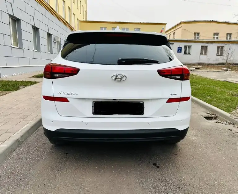 ‼️Продам hyundai tucson‼️
Конец 2019г|первая постановка на учет 2020г!
Мотор 2.0 бензин
Полный привод 4х4
Коробка автомат работает идеально!!
Двигатель без посторонних звуков!
Подогрев сидений перед зад
Подогрев руля
Климат контроль двухзонный
Круиз контроль
Адаптивный поворотный свет
Сигнализация с автозапуском
Стекла все родные
Резина зима
Диски новые!
Мульте медиа
Мульте руль
Камера заднего вида
Авто без вложений!!
Птс оригинал 1 хозяин
Переоформление без проблем
Цена:2.100.000₽
☎️Все вопросы по телефону:+79591677371 - фотография - 5