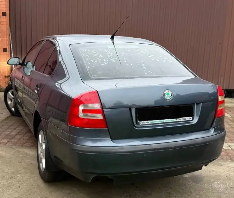 Шкода октавиа а5
2008 Года выпуска
3 Владельца птс оригинал
Мотор 1.6 коробка автомат
По документам полный порядок
По кузову также все в порядке как на фото без рыжиков и прочего
Технически без нариканий
Дно пороги стаканы целые
Все вопросы по телефону
Номер для связи +7 919 896 5615
Также телеграмм +7 919 896 5615
💰Цена 600.000 тысяч рублей - фотография - 4
