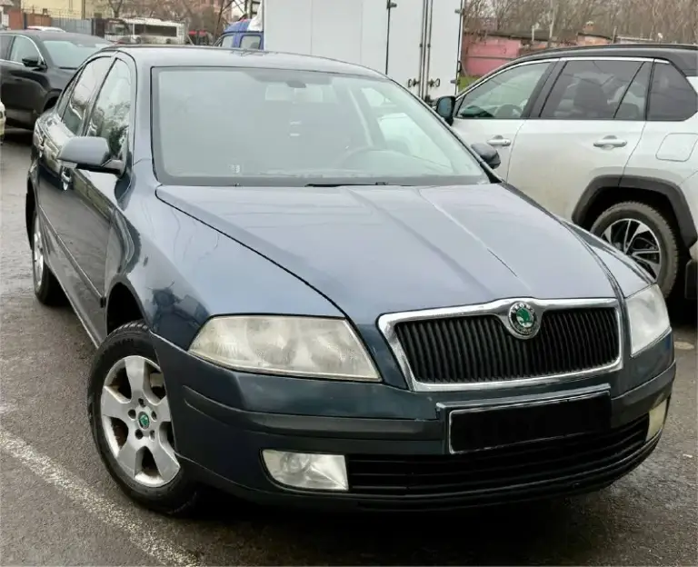 Шкода октавиа а5
2008 Года выпуска
3 Владельца птс оригинал
Мотор 1.6 коробка автомат
По документам полный порядок
По кузову также все в порядке как на фото без рыжиков и прочего
Технически без нариканий
Дно пороги стаканы целые
Все вопросы по телефону
Номер для связи +7 919 896 5615
Также телеграмм +7 919 896 5615
💰Цена 600.000 тысяч рублей - фотография - 6