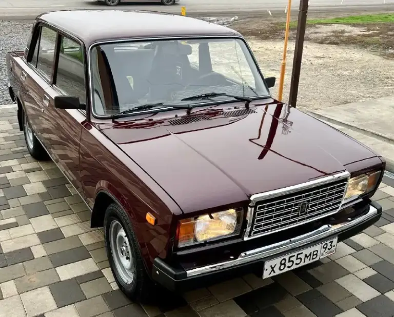 ✅Продам ваз 2107
Год выпуска 2005
1 Владелец
Автотека зеленая 🌿
✅65 Тысячи пробега
Коробка передач 5 ступка
По тех части без нареканий
По кузову в идеальном состоянии
Без рыжиков вмятин царапин
Дно пороги целые не вареные
По документам полный порядок
Видео обзор по запросу
Все вопросы по телефону
Писать звонить номер +79614119320
Телеграм +79495250032 в любое время
💰Цена автомобиля 255.000 тысяч - фотография - 7