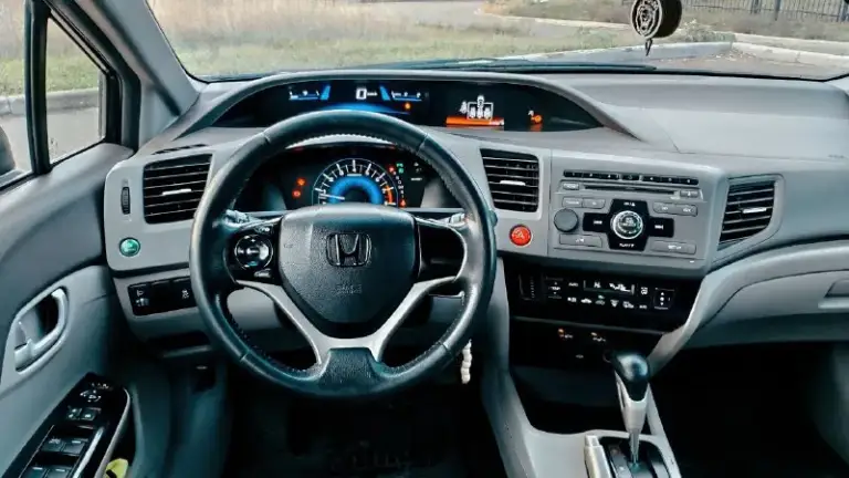 Продам honda civic 1.8 at 2012
Датчик света, датчик дождя, климат контроль, датчик давления в шинах, камера заднего вида, бортовой компьютер, подогрев сидений, led свет.
209 Тыс. Пробега
1 040 000 Руб
Г. Мариуполь
+7 949 028 3239 - фотография - 3