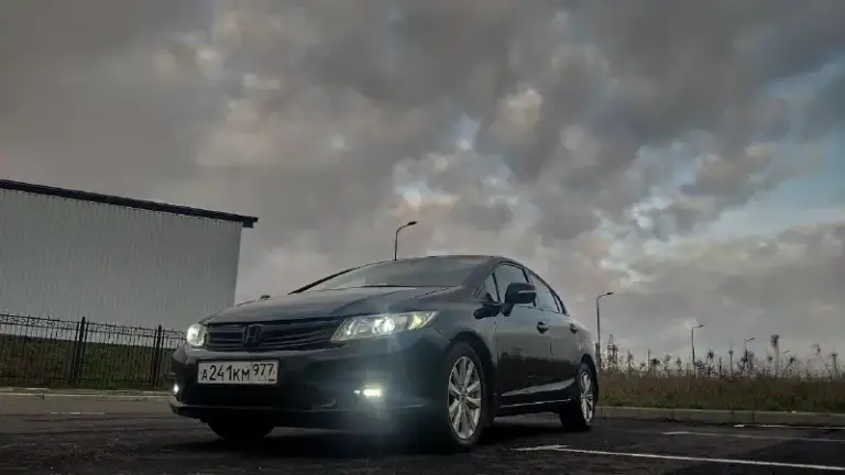 Продам honda civic 1.8 at 2012
Датчик света, датчик дождя, климат контроль, датчик давления в шинах, камера заднего вида, бортовой компьютер, подогрев сидений, led свет.
209 Тыс. Пробега
1 040 000 Руб
Г. Мариуполь
+7 949 028 3239 - фотография - 5