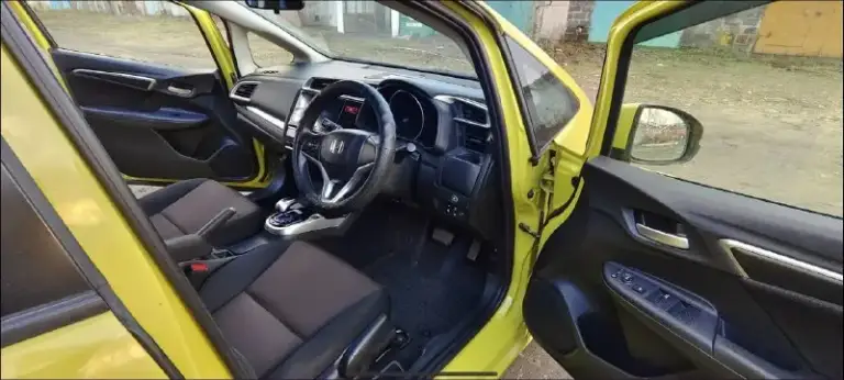 ⚡Продам срочно!!!⚡ 💥по низу рынка❗💥 💫honda fit 2014 год, 1,5 бензин (гибрид), автомат, передний привод, 195 тыс пробег. Авто в отличном состоянии, чистокровный японец, в машине работает всё! ✅климат, без ключевой доступ, старт/стоп, 4эл. Стеклоподъёмника, мультируль, головное устройство android с навигацией, режим eko, 2 ключа, свежая резина на дисках. ✅выглядит очень хорошо, салон не затертый, кузов без рыжиков. Очень динамичный и экономичный авто, расход по паспорту 3л/100, разгон 8,4 сек. 🚀 переоформление без проблем, могу присутствовать в мрэо. Цена 850тыс. Руб. Хорошим людям, хороший торг. Тел: +79496849154
📞 Звоните: +7(949)6849154 - фотография - 6
