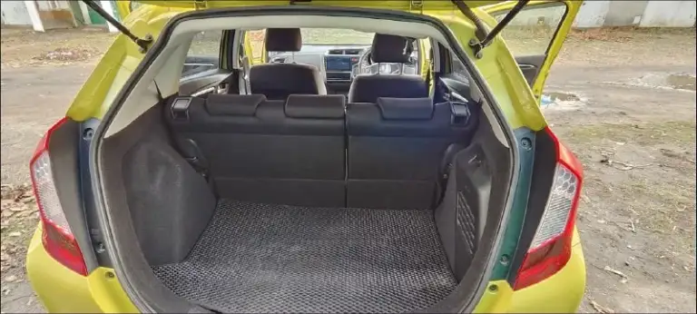 ⚡Продам срочно!!!⚡ 💥по низу рынка❗💥 💫honda fit 2014 год, 1,5 бензин (гибрид), автомат, передний привод, 195 тыс пробег. Авто в отличном состоянии, чистокровный японец, в машине работает всё! ✅климат, без ключевой доступ, старт/стоп, 4эл. Стеклоподъёмника, мультируль, головное устройство android с навигацией, режим eko, 2 ключа, свежая резина на дисках. ✅выглядит очень хорошо, салон не затертый, кузов без рыжиков. Очень динамичный и экономичный авто, расход по паспорту 3л/100, разгон 8,4 сек. 🚀 переоформление без проблем, могу присутствовать в мрэо. Цена 850тыс. Руб. Хорошим людям, хороший торг. Тел: +79496849154
📞 Звоните: +7(949)6849154 - фотография - 8