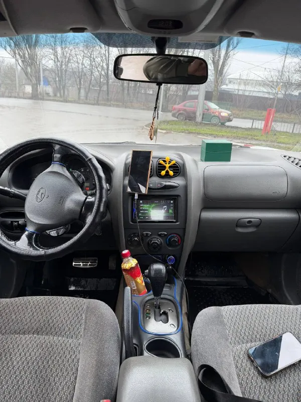 🎁 Hyundai santa fe 🎁
2.4 Бензин
Автомат
Машина в отличном состоянии 🔥
Двигатель коробка нареканий никаких, переключает плавно без рывков и пинков, ничего не течет не троит ✅
Ходовка мячик, никаких стуков хрустов и тд ✅
Электрика вся в штатном режиме:
Стеклоподъемники
Кондиционер
Мультируль
Круиз
Сенсорная мультимедиа
Все работает в штатном режиме 🔥
Новая зимняя резина
Приятный салон
Кузов не гнилой, пороги ланжероны стаканы все в отличном состоянии ✅
Документы любое переоформление, никаких обременений, я собственник✅
🔥Цена 485 тысяч рублей 🔥
Макеевка
+79496732627
📞 Звоните: +7(949)6732627 - фотография - 5