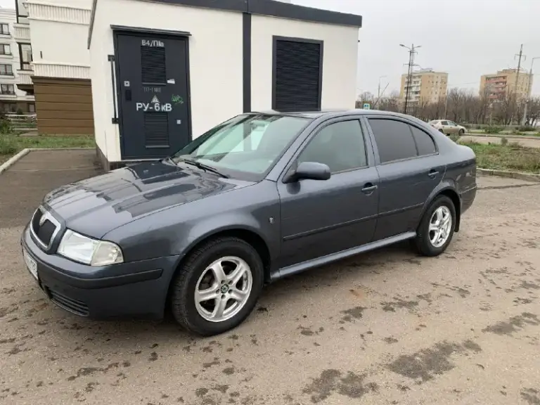 Skoda octavia tour 1.6
Год 2009
Пробег 206т родной
В автомобили крашена две детали всего
Все стёкла заводские
3 Хозяина
Автомобиль полностью обслужен
Все четыре стойки новые
Рычаги новые
Сцепление новые
Резина новая
Грм помпа всё свежее
Тормозная система также обслужена
Мотор работает идеально

В общем пишите звоните
+79496347909
Г. Мариуполь
Цена 620т - фотография - 10