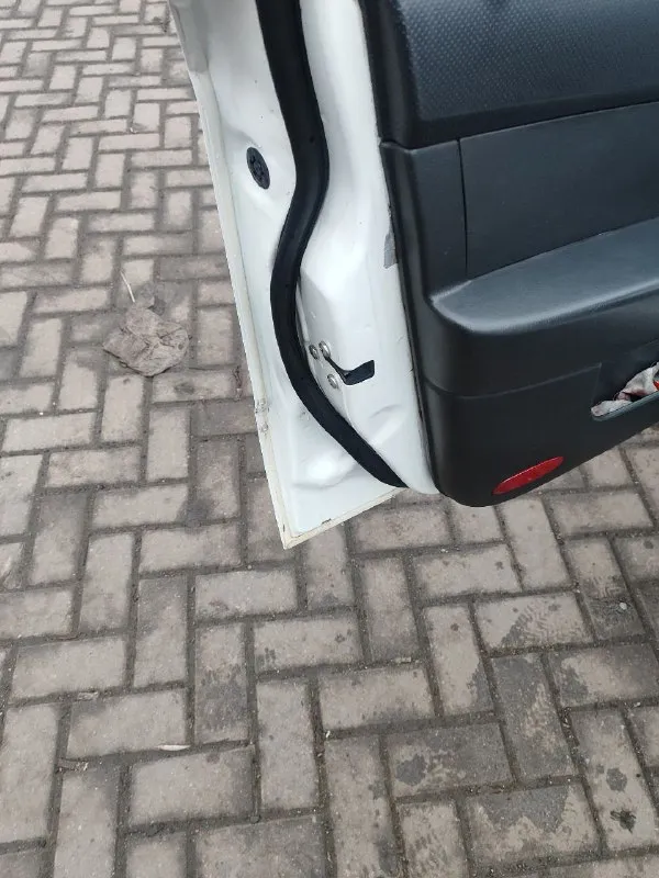 Срочно продам шевроле авео 1,5 2008г газ/бензин
В хорошем состоянии, дно пороги-отлично, сигнализация, гур, подъемники, все работает. По документам с переоформлением. 2 ключа. Осмотр г. Горловка центр. 400 руб +79493922512 - фотография - 7