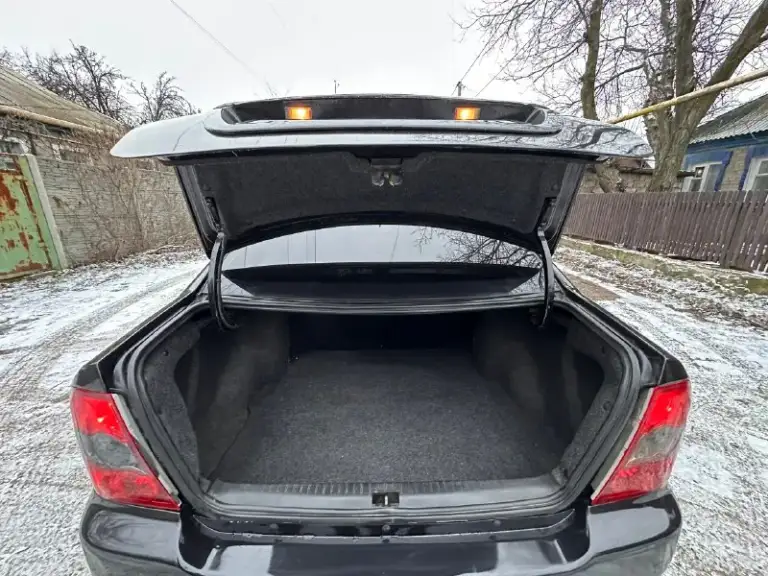 Продам
Автомобиль geely ck2✅
Цена:399к ₽✅
Пробег: 88к✅
Год выпуска:2012✅
1.5✅
Коробка механика✅
Кондиционер❄️
Автомобиль куплен в 2012году у официального дилера в донецке. Я первый хозяин, родной пробег 88к км, состояние автомобиля хорошее, салон чистый не зацарапанный, кузов в хорошем состоянии, днище автомобиля полностью обработано антикоррозийным составом, зимняя резина, автомобиль хранится в теплом отапливаемом гараже, в автомобиле работает все!
Г. Донецк
Номер телефона: +79497160322
📞 Звоните: +7(949)7160322 - фотография - 6