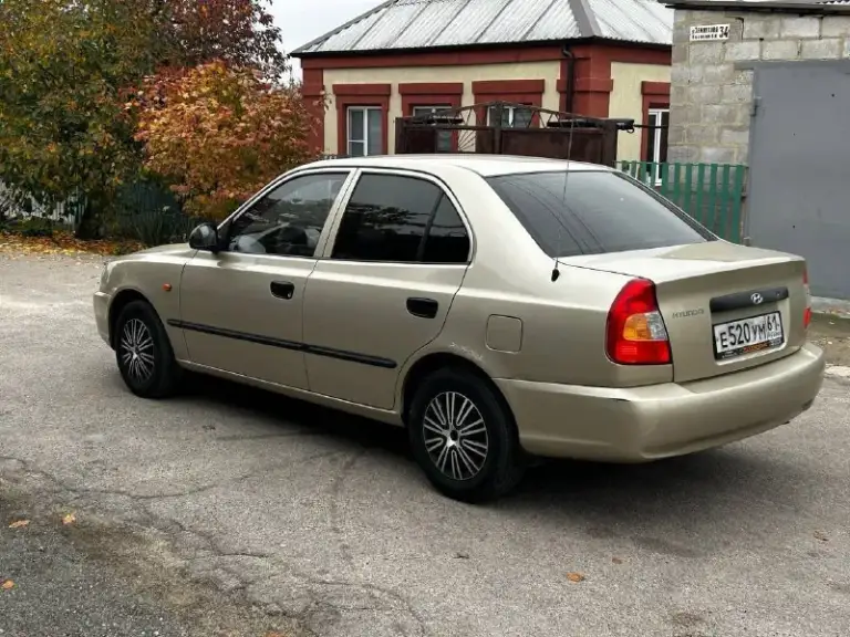 Продам hyundai accent:
- 2006 Года выпуска;
- Родной пробег 212000 километров;
- 1 Хозяин;
- Весь в родном окрасе;
- 5-Ступенчатая мкпп;
- 1.5 16 Клапанный двигатель g4ec;
Комплектация мт1:
— Гур;
— Кондиционер;
— Обогрев заднего стекла;

По машине есть не значительные моменты по лкп, это вздутия и рыжики на задних арках, без дыр! Не большие царапины по бамперам, не критично, трещинка на лобовом стекле. Стекла в круг родные кроме лобового, авто без, дтп родной окрас, по двигателю и коробке никаких нареканий нет, не дымит, не троит, не стучит, полностью обслужен и готов к эксплуатации. Кондиционер заправлен, холодит, все функции авто рабочие. Ходовая и днище в отличнейшем состоянии, по технике в идеальном состоянии.

🙎🏻‍♂️ @Daparts180
📞 +79497427681 Данил
Цена 440.000 торг у капота. - фотография - 3