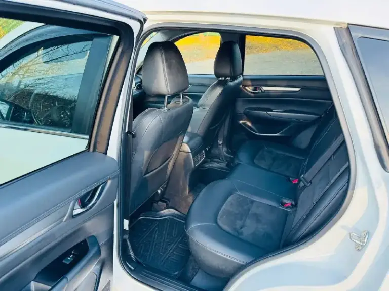 Продам mazda cx-5 touring 2019
Была пригнана в 22 году и находилась в одной семье.
Полный привод
Пробег 130 000 км.
Двигатель 2.5 атмосферный
Коробка автомат aisin 6 ст.
Бесключевой доступ
Удержание в полосах, слепые зоны
Адапнивный круиз контроль
Кожаный салон
Уже на зимней резине
Стоимость 2 300 000 торг
+7 949 404 35 31 Андрей - фотография - 7