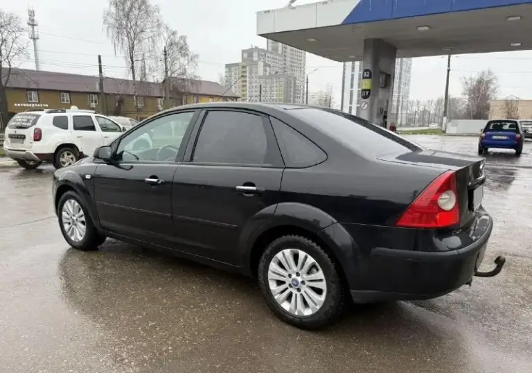 Ford focus ( ford фокус)2.0 mt, 2007, 249 000 км 2 собственника. Надежный цепной мотор, работает отлично, не дымит, без ошибок. Коробка и ходовая в отличном состоянии. По кузову выглядит отлично, пороги и днище целые кондиционер работает. Магнитола с bluetooth и usb. Сигнализация starline c автозапуском, работает. Abs бортовой компъютер. Центральный замок. Электростеклоподъемники. Гидроусилитель руля. Противотуманные фары. Шипованная резина на литых дисках. Ухоженный и обслуженный автомобиль. По документам чистая без штрафов, запретов. Днр. Г. Енакиево цена 470 000 руб тел: +7 949 564 63 02
📞 Звоните: +7(949)5646302 - фотография - 3