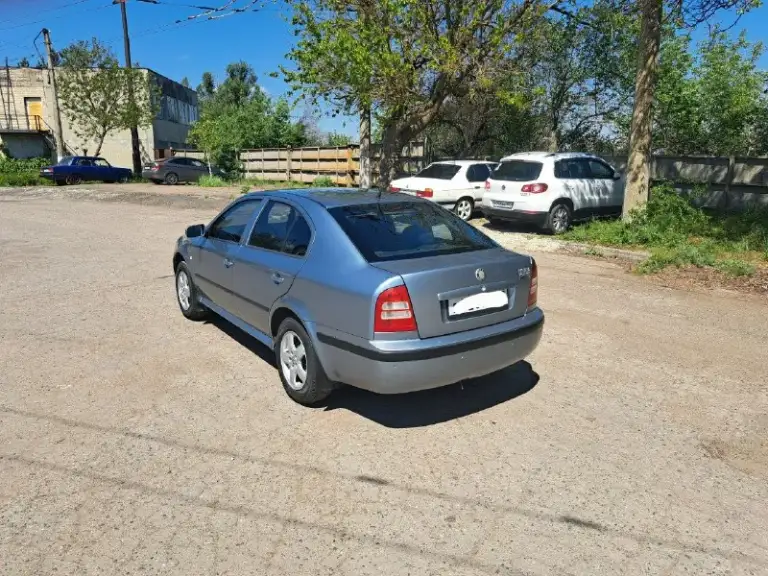 Skoda тур 1.6 2003г. В. Пробег 275т. Состояние хорошее. Мотор и коробка без нареканий. Масло в моторе и коробке поменяно. Электроника все рабочая. Подогрев сидений и зеркал. Салон не затертый. Климат рабочий. Задний парк троник заводской. Центральный замок. Учет рф. Цена 550.р. +79493290730
📞 Звоните: +7(949)3290730 - фотография - 1