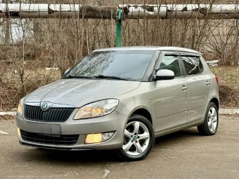 Skoda fabia ||
2012Г. Мотор 1.4
Коробка механика
По мотору и коробки
Нареканий нет
Комплектация
4 Стеклоподъемника
Кондиционер
Шумоизоляция
Сигнализация
Подогрев сидений
Штатная музыка
Aux bluetooth
Сабвуфер
Круиз
2 Ключа
Продажа через мрэо

Цена 660000

+79494165288 - фотография - 2