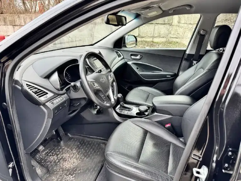 Hyundai santa fe
2016 Года
2 Владельца
Официальна куплена в автосалоне
2.4 Бензин
136.000 Км пробег оригинал
Хорошая комплектация
Безопасность вся целая
Состояние нового авто
В дтп не участвовала
Не бито, не крашеная
Торг у капота
2.350.000₽
+79493829905
📲 Tg: aut⭕️time dnr
📞 Звоните: +7(949)3829905 - фотография - 6