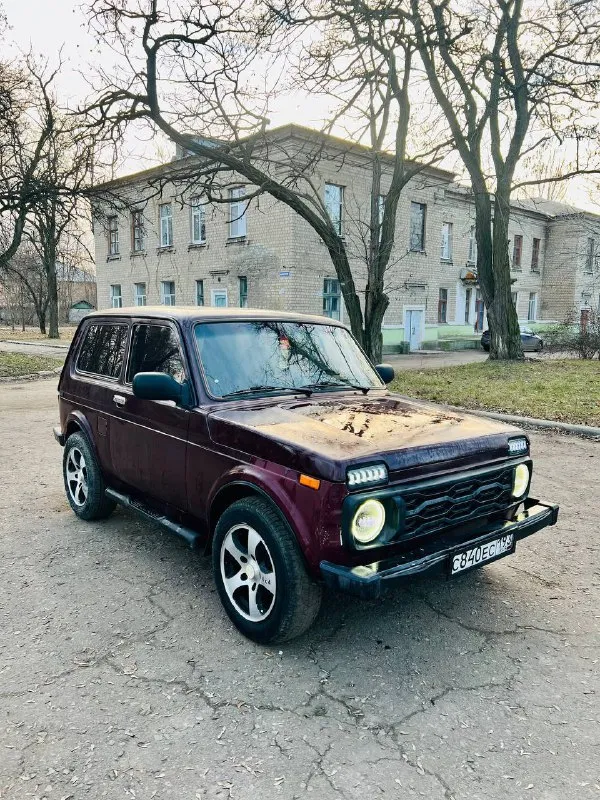 В продаже нива
2008 Год инжектор
Двигатель идеально работает
Коробка не выбивает
Ходовая идеальная
Раздатка работат отлично
Масло все поменены
Очень хорошая музыка играет очень хорошо
Дно в идеале
Машина на учете краснодарская
Очень хороший свет настроен лед лампы перед зад
Хорошая резина на титановых дисках
Салон чистенький аккуратный
Техника отличная
Пороги целый без ржавчин
Осмотр макеевка донецк
По желанию могу пригнать куда нужно
В продаже есть еще 3 нивы (карбюраторы и инжекторы)
+7 (949) 638-01-13
Цена 295 000 - фотография - 2