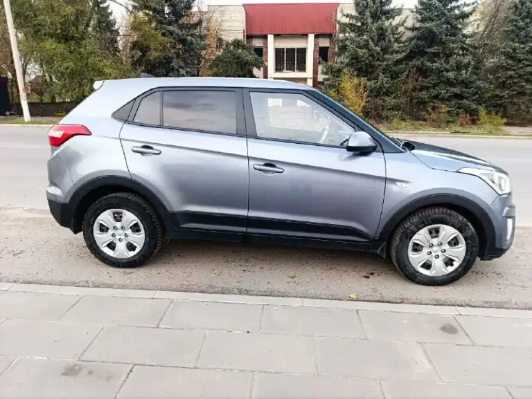 Продам hyundai крета 18 год 1.6акпп состояние отличное 2 хоза пробег 100
Комплектация
Кондиционер
Подогрев сидений
Эур
Абс есп
Блютуз
Эл стекло подъемник
И тд
Цена 1 670 т р возможен обмен на обмен дороже
Тел+79591348924
👤
📞 Звоните: +7(959)1348924 - фотография - 9